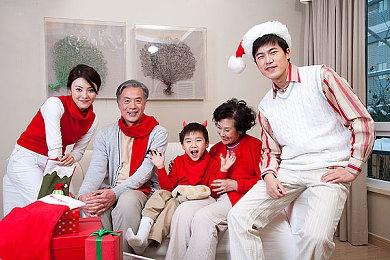 哪个男人最能忍，还得看咱超级忍