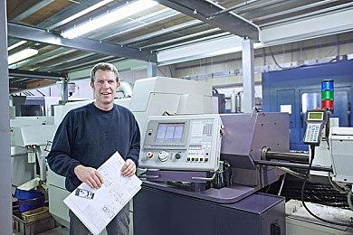 《封神第一部》今日上映 片尾曲《少年赋》MV公开